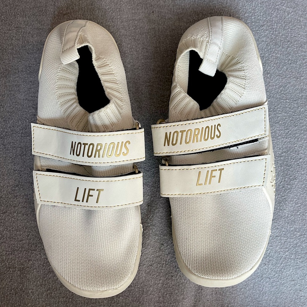 Notorious Lift SUMO SOLE GEN 1: CREAM/GOLD EDITION